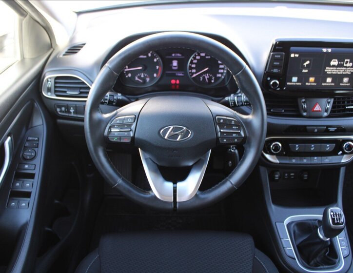 Hyundai i30 Kombi 1,4 l 103 kw