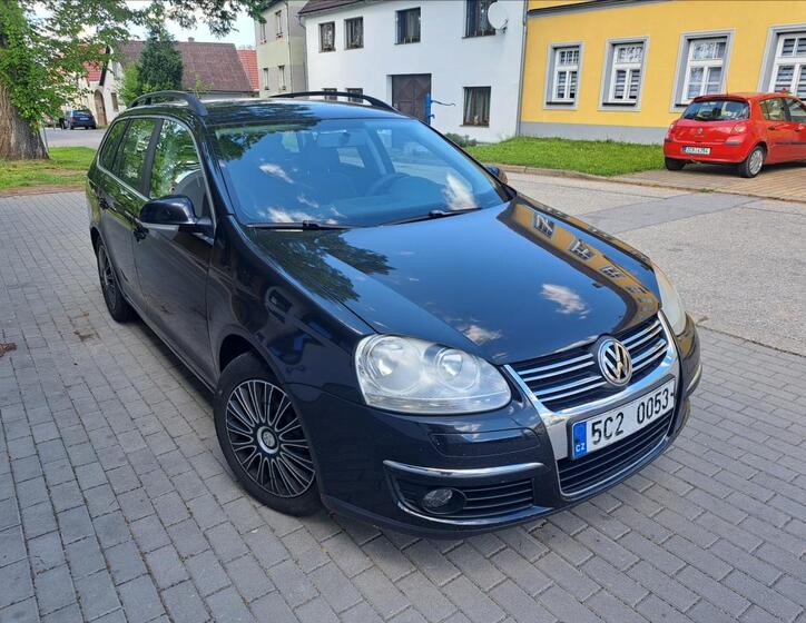 Volkswagen Golf 13