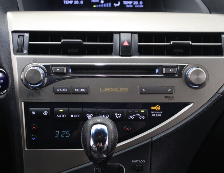 Lexus RX 450h SUV / Terénní 3,5 l 220 kw