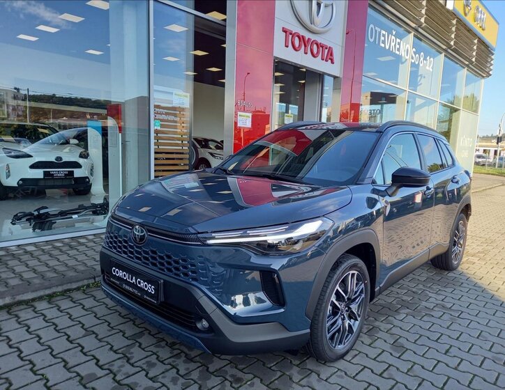 Toyota Corolla Cross SUV 1,8 l 70 kw