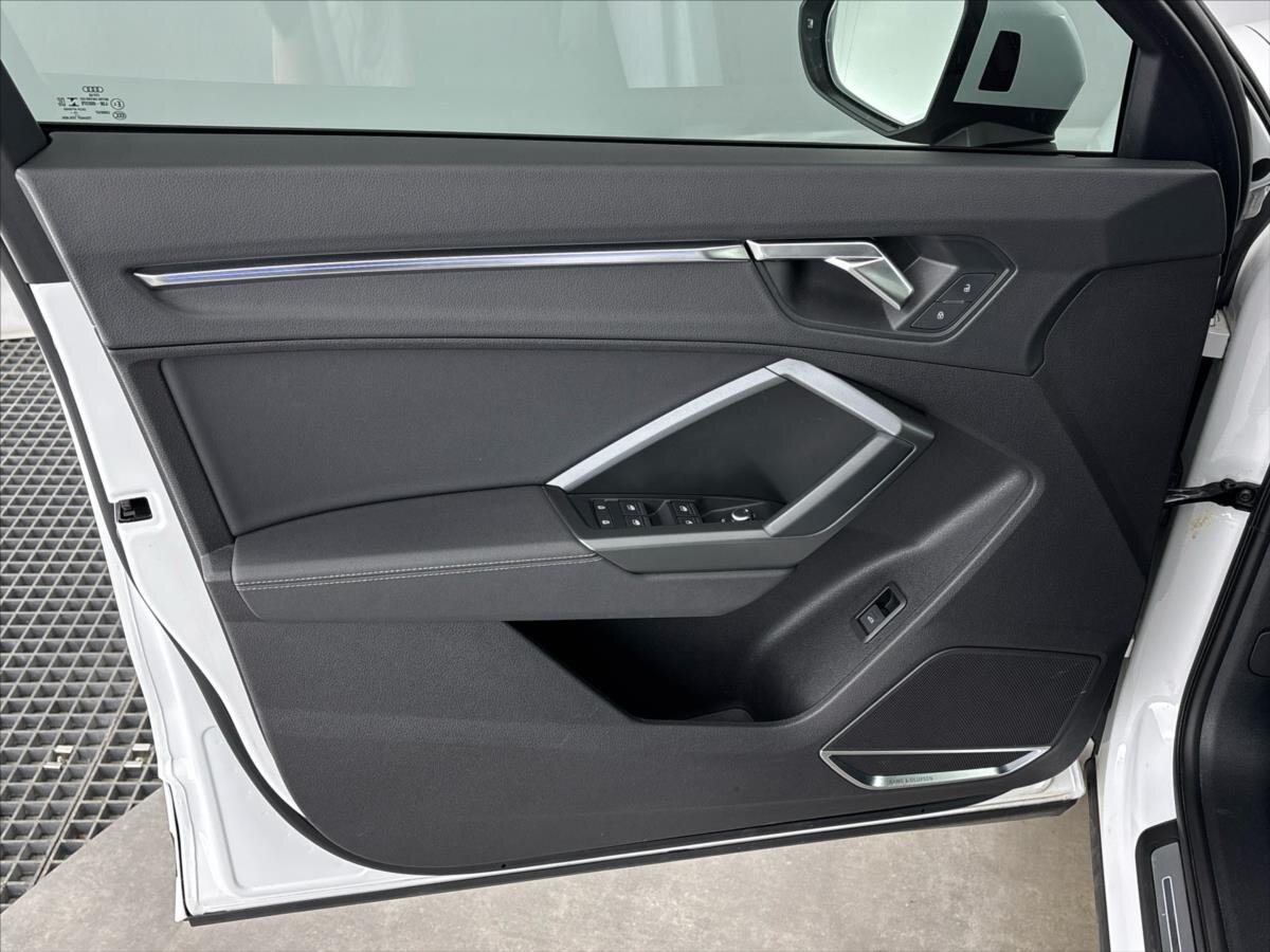 Audi Q3 SUV / Terénní 2,0 l 140 kw