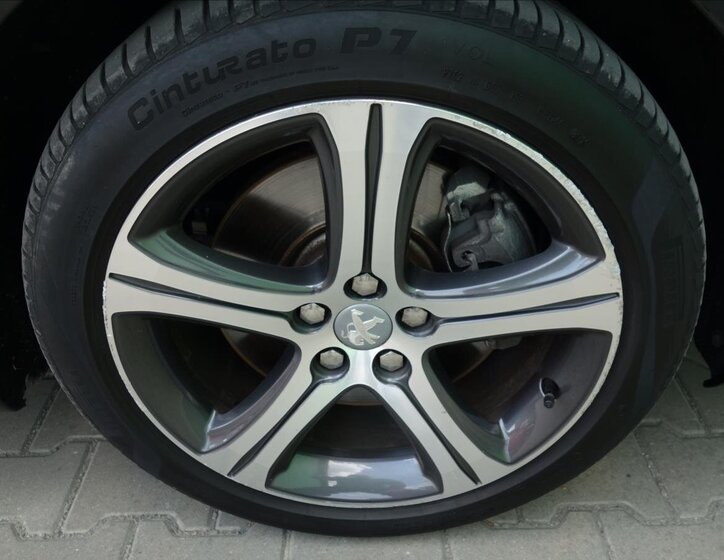 Peugeot 508 Kombi 2,0 l 133 kw