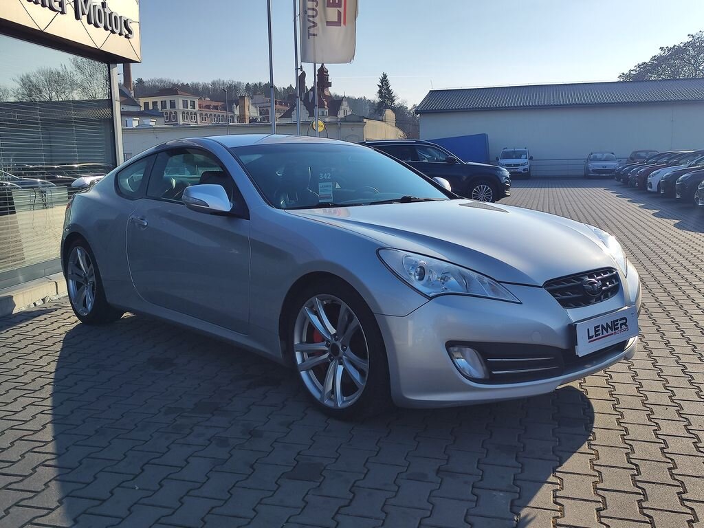 Hyundai Genesis Kupé 0,0 223 kw