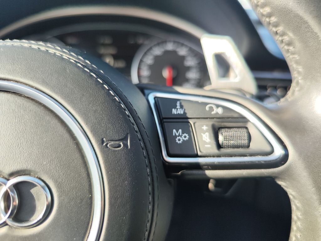 Audi A8 Sedan / Limuzína 3,0 l 190 kw