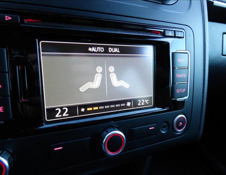 Volkswagen Touran 40