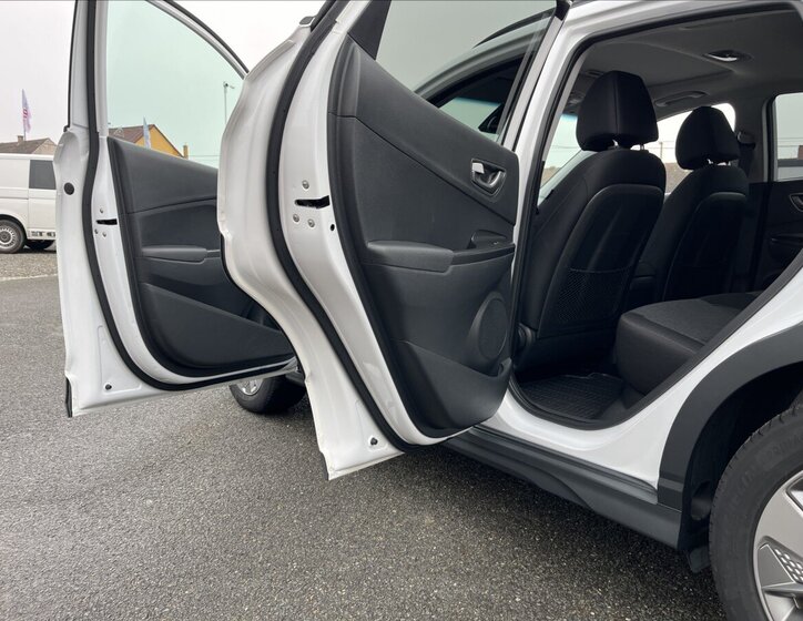 Hyundai Kona SUV 0,0 150 kw