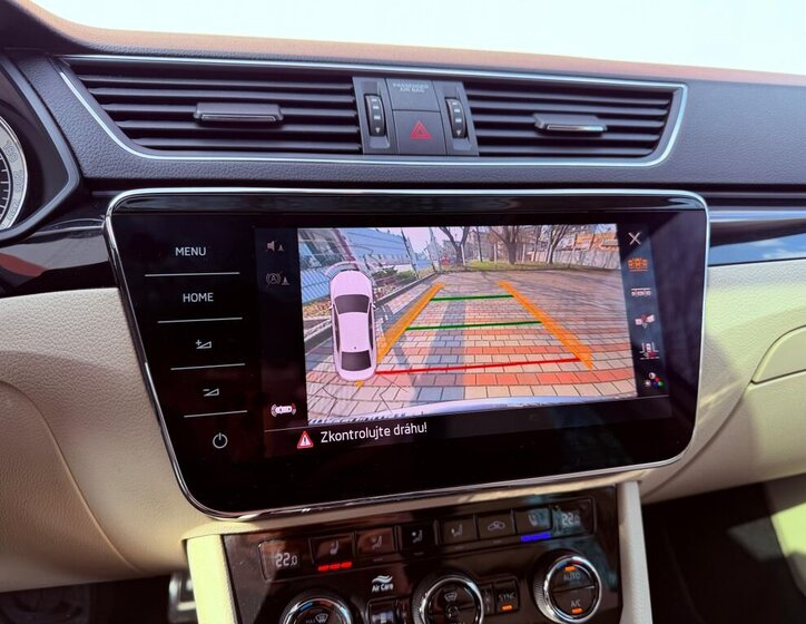 Škoda Superb Liftback 2,0 l 206 kw