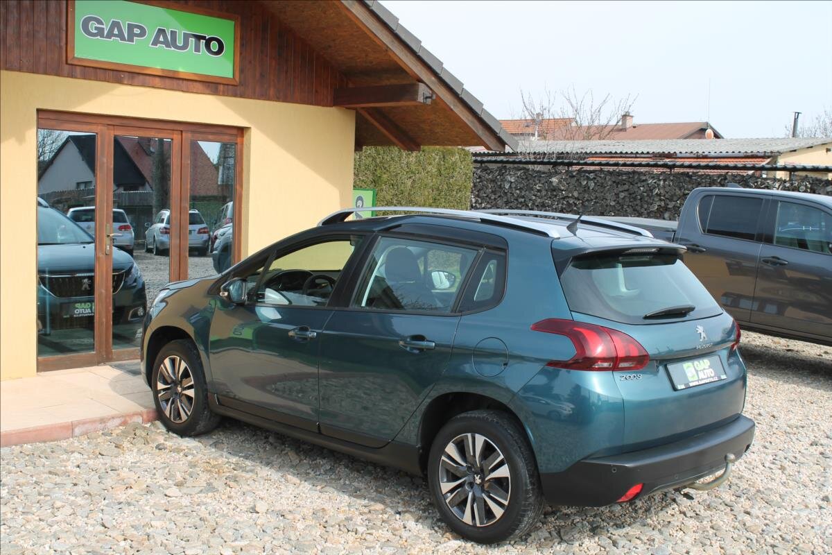 Peugeot 2008 SUV / Terénní 1,2 l 60 kw