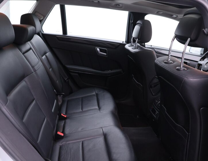 Mercedes-Benz Třídy E Kombi 3,0 l 195 kw