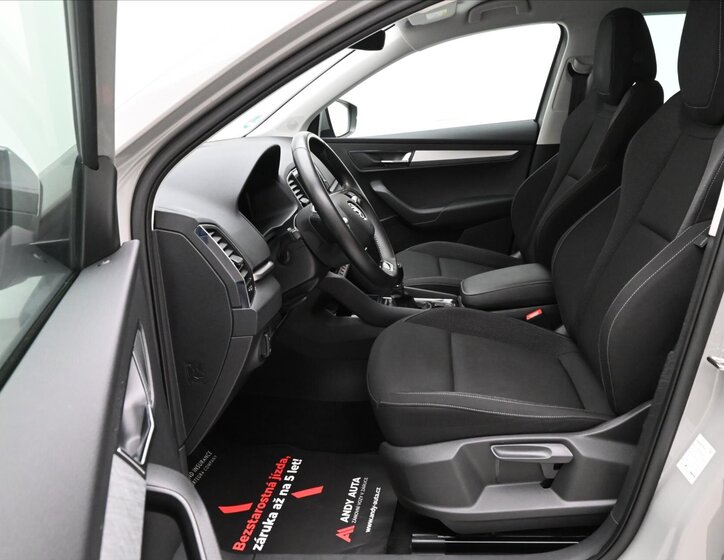 Škoda Karoq SUV 999,0 81 kw