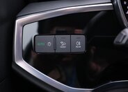 Audi Q3 SUV / Terénní 1,5 l 110 kw