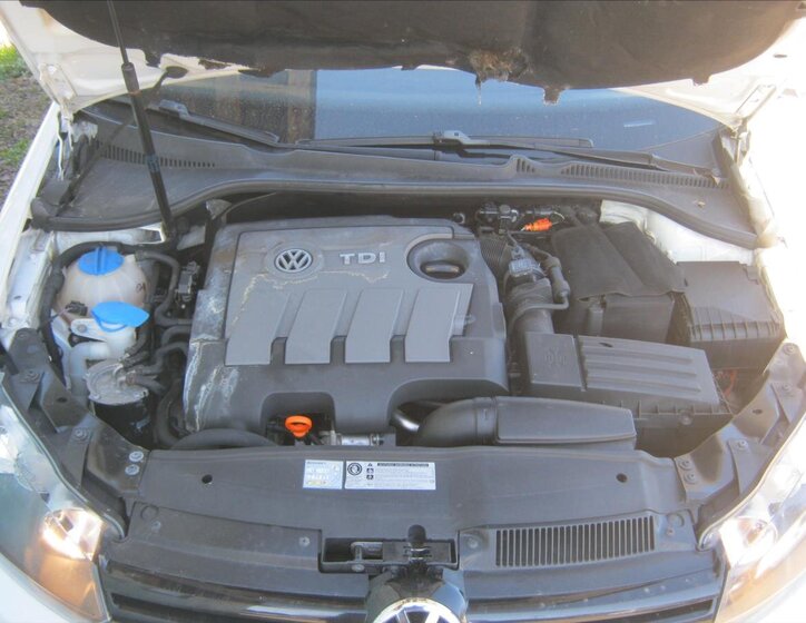 Volkswagen Golf Kombi 1,6 l 77 kw