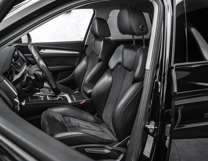 Audi Q5 SUV / Terénní 2,0 l 140 kw