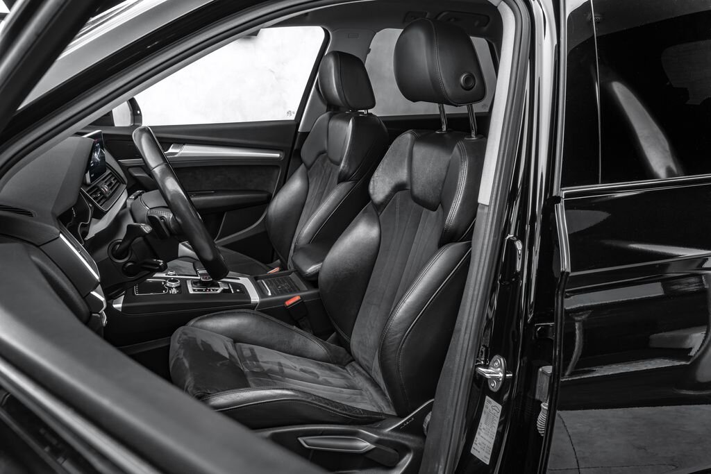 Audi Q5 SUV / Terénní 2,0 l 140 kw