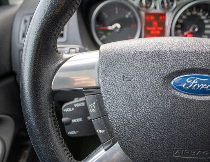 Ford Kuga SUV 2,0 l 100 kw