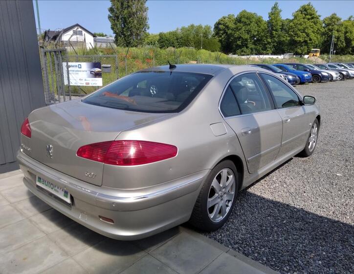Peugeot 607 7