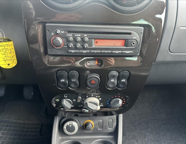 Dacia Duster SUV / Terénní 1,6 l 77 kw