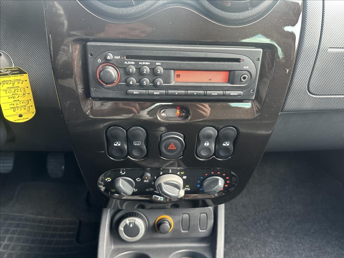 Dacia Duster SUV / Terénní 1,6 l 77 kw