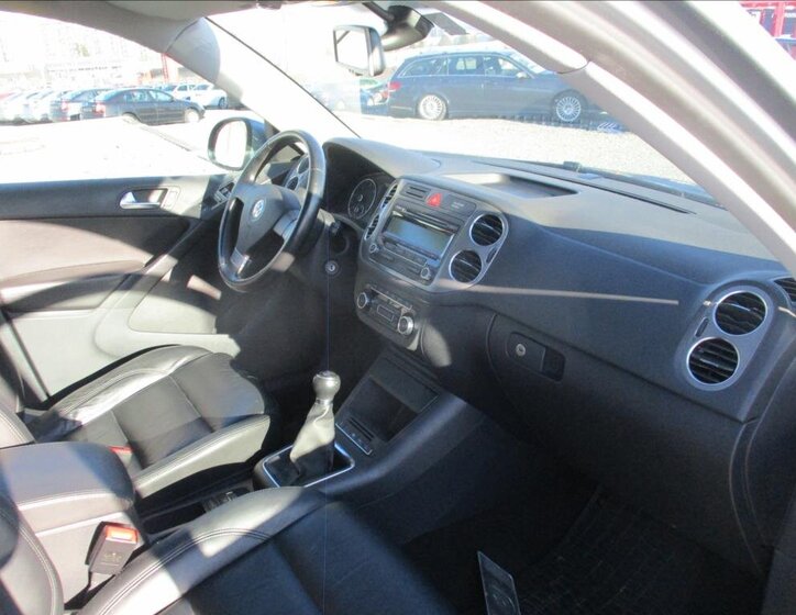 Volkswagen Tiguan SUV 2,0 l 103 kw