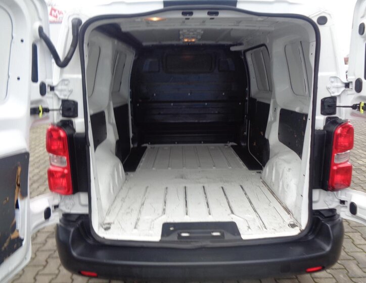 Opel Vivaro Ostatní 1,5 l 75 kw