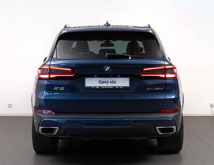 BMW X5 SUV / Terénní 3,0 l 210 kw