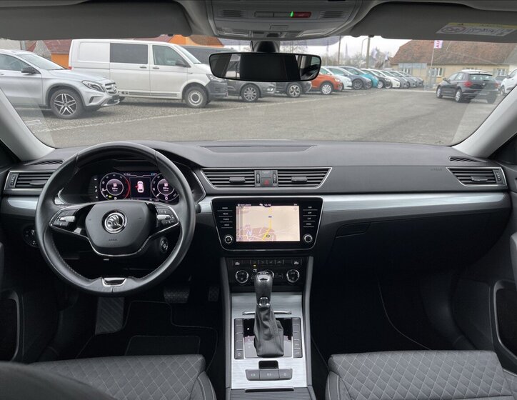 Škoda Superb Kombi 2,0 l 110 kw