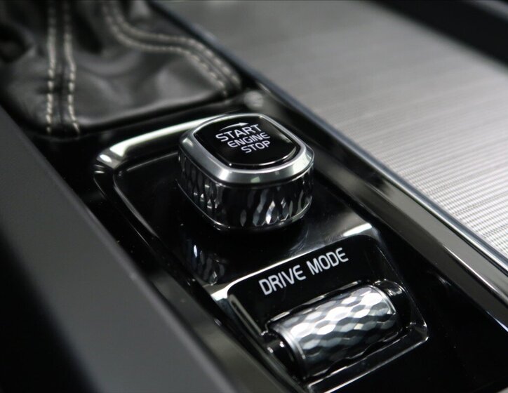 Volvo V60 Kombi 2,0 l 140 kw