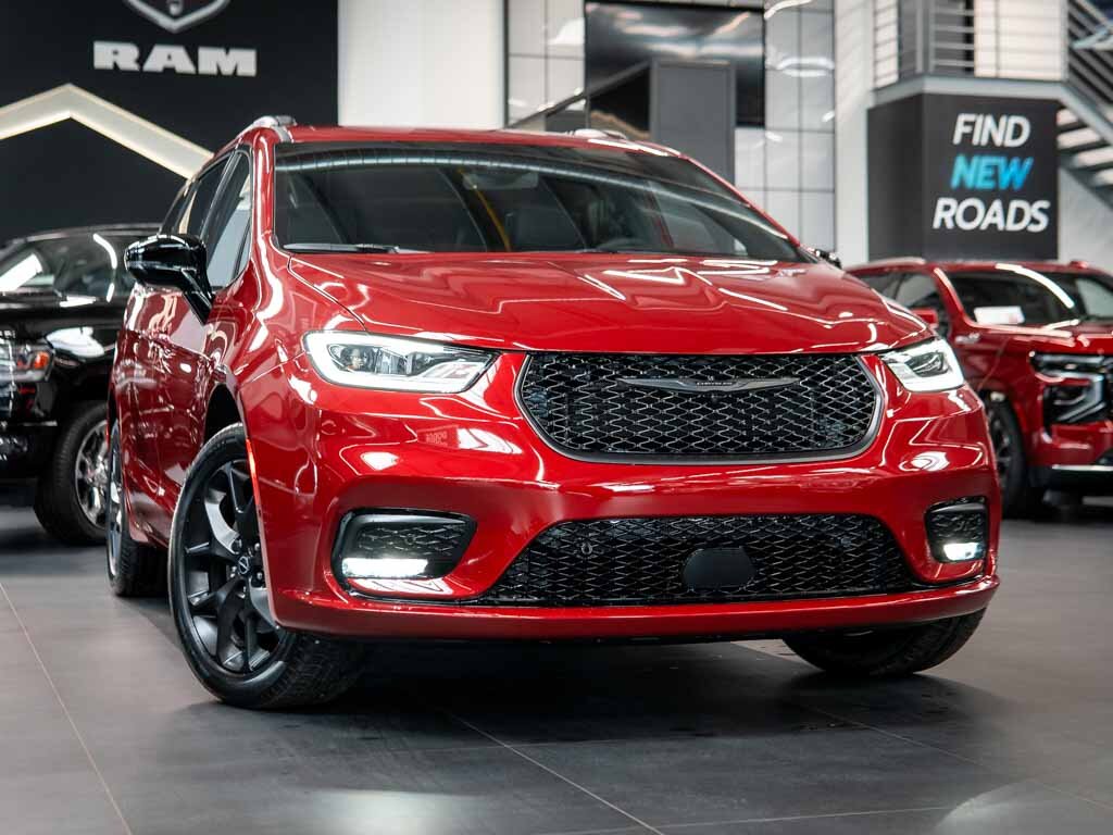 Chrysler Pacifica MPV 3,6 l 221 kw