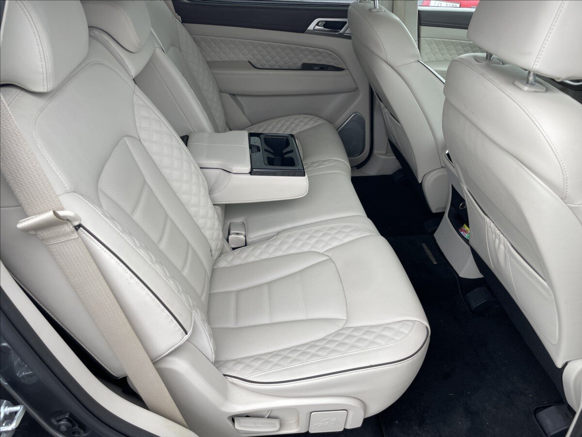 SsangYong Rexton Kombi 2,2 l 148 kw