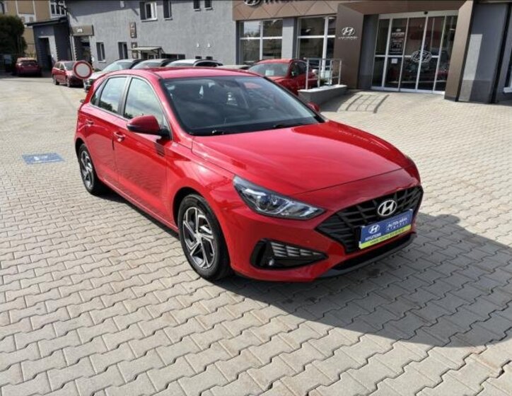 Hyundai i30 Hatchback 998,0 88 kw