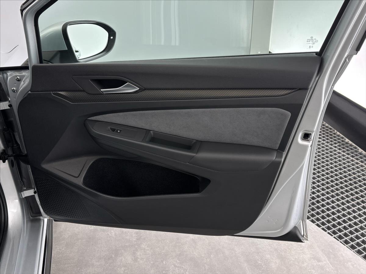 Volkswagen Golf Kombi 1,5 l 110 kw