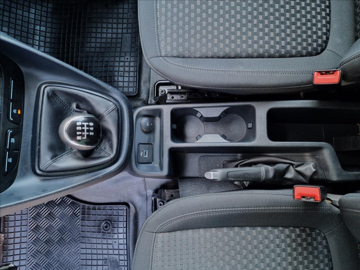 Ford Transit Connect Skříň 1,5 l 88 kw