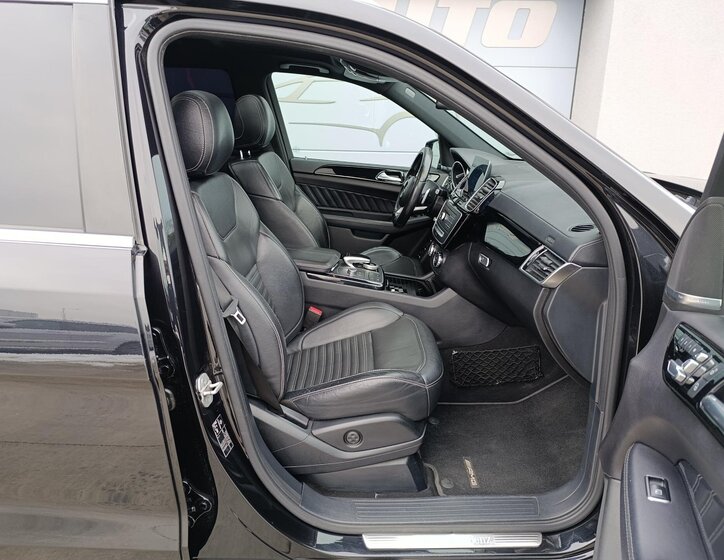 Mercedes-Benz GLS SUV 3,0 l 190 kw