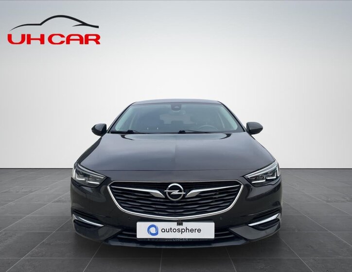 Opel Insignia Liftback 2,0 l 154 kw