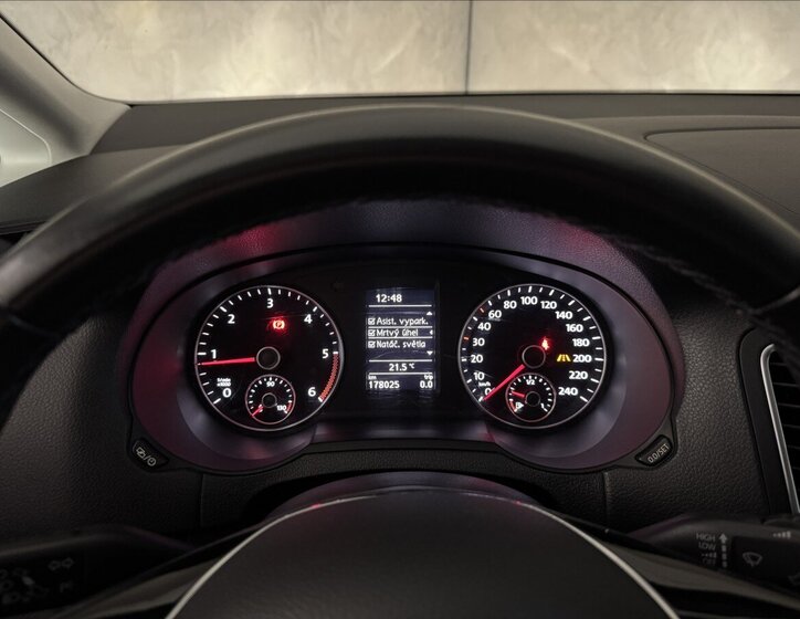 Volkswagen Sharan MPV 2,0 l 110 kw