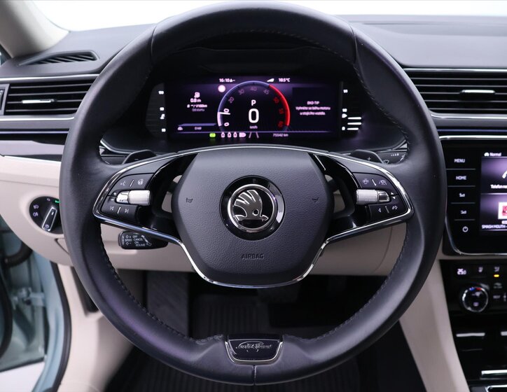 Škoda Superb Liftback 2,0 l 147 kw