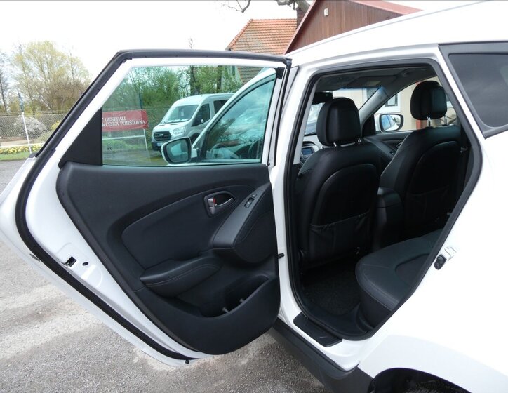 Hyundai ix35 SUV / Terénní 1,6 l 99 kw