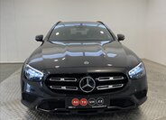 Mercedes-Benz Třídy E 4