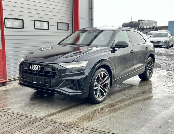 Audi SQ8 SUV / Terénní 4,0 l 320 kw