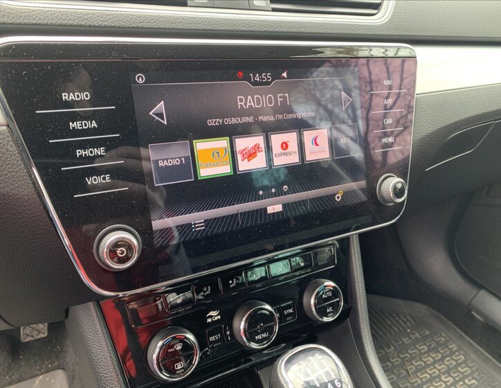 Škoda Superb Sedan / Limuzína 1,5 l 110 kw