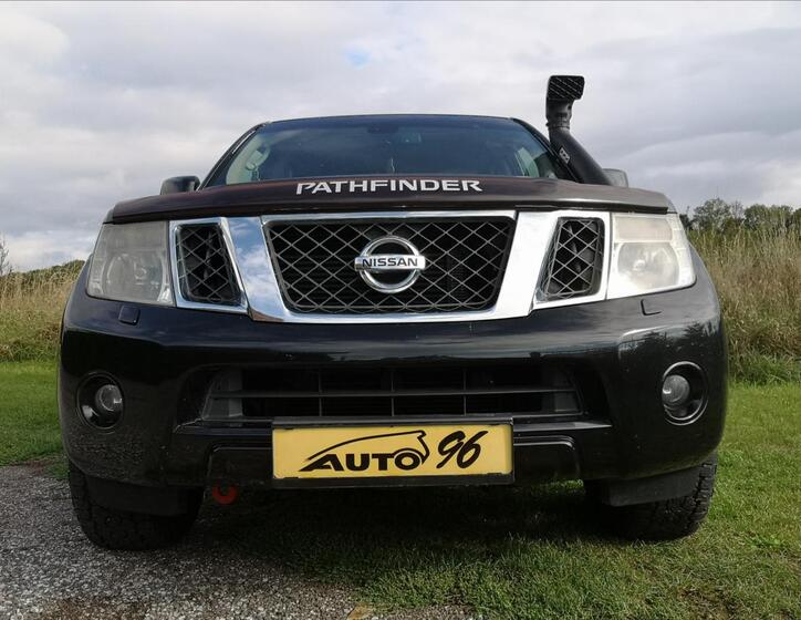 Nissan Pathfinder 39