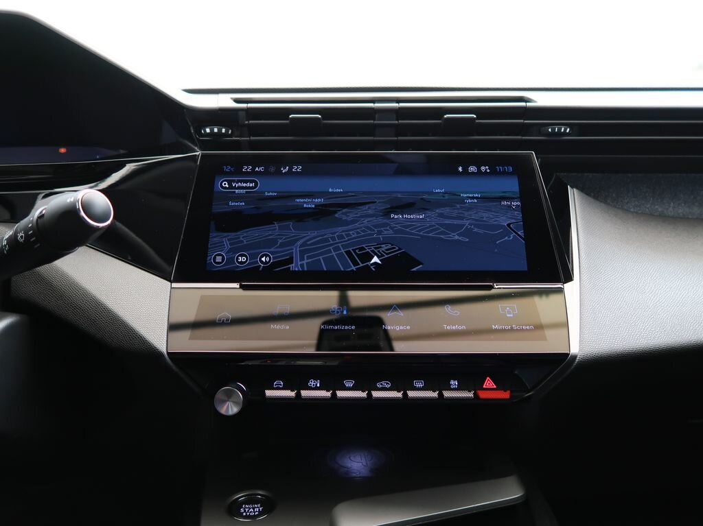 Peugeot 408 Liftback 1,2 l 96 kw