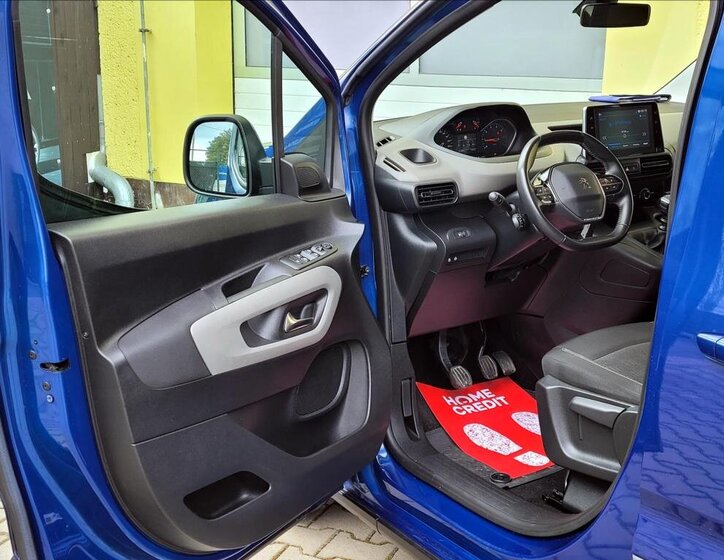 Peugeot Rifter MPV 1,5 l 96 kw