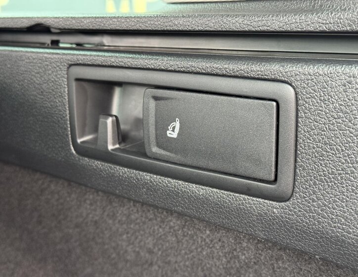 Volkswagen Golf Kombi 2,0 l 110 kw
