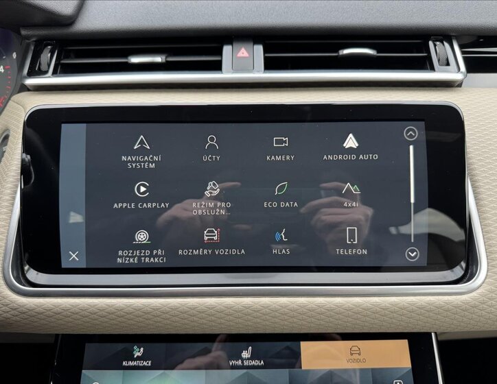 Land Rover Range Rover Velar 17