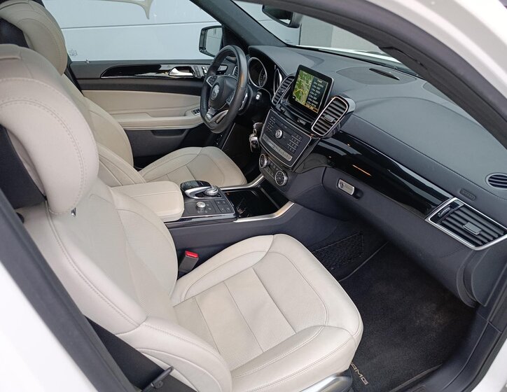 Mercedes-Benz GLS SUV 3,0 l 190 kw
