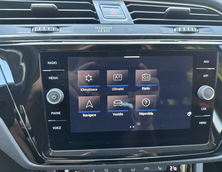 Volkswagen Touran 16