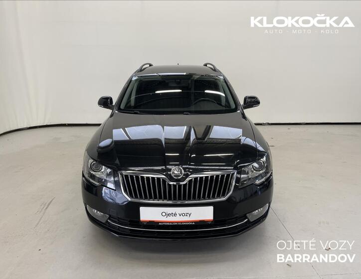 Škoda Superb 4