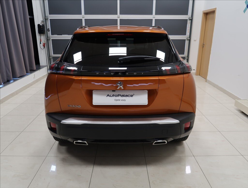 Peugeot 2008 Hatchback 1,2 l 96 kw