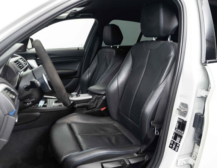 BMW Řada 1 Hatchback 3,0 l 250 kw